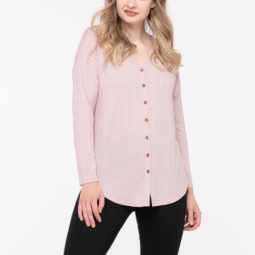 2/$15 Ricki’s Ribbed Button Front Tunic Length Top Sizes S M NWT